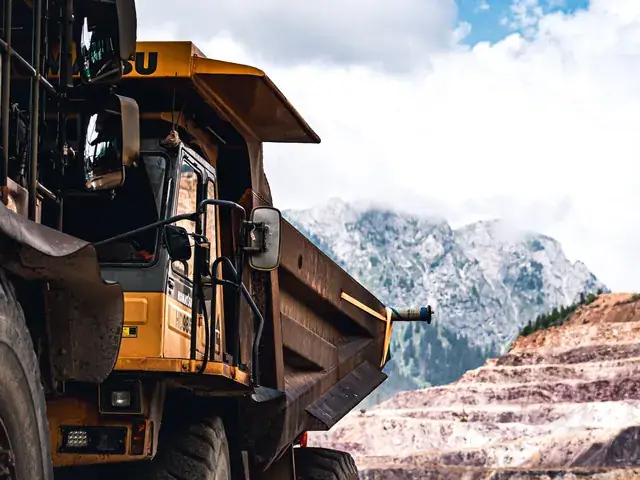 Mining powered by HELZ hybrid ESS